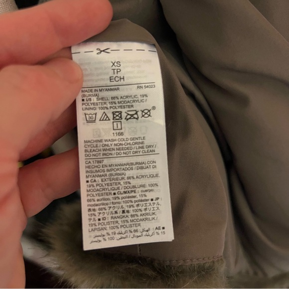 Old Navy Brown Faux Fur Lined Vest Size XS - Picture 7 of 7